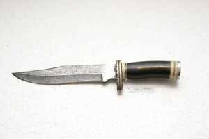 DAMASK KNIFE WITH BUFFALO HORN HANDLE